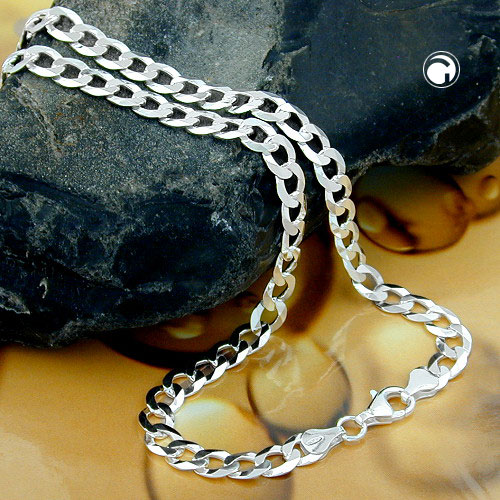Chaîne gourmette argent sterling 6,7 mm gros plan maille polie