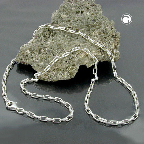 Chaîne belcher argent sterling 3.4mm gros plan