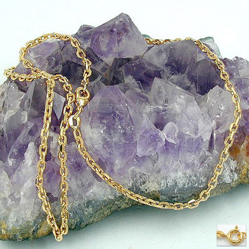 Collier plaqué or chaîne ancre 50 cm vue rapprochée