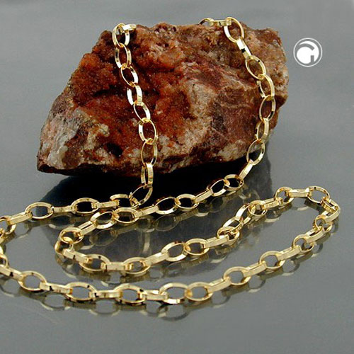 Bracelet plaqué or chaîne ancre gros plan sur le fermoir
