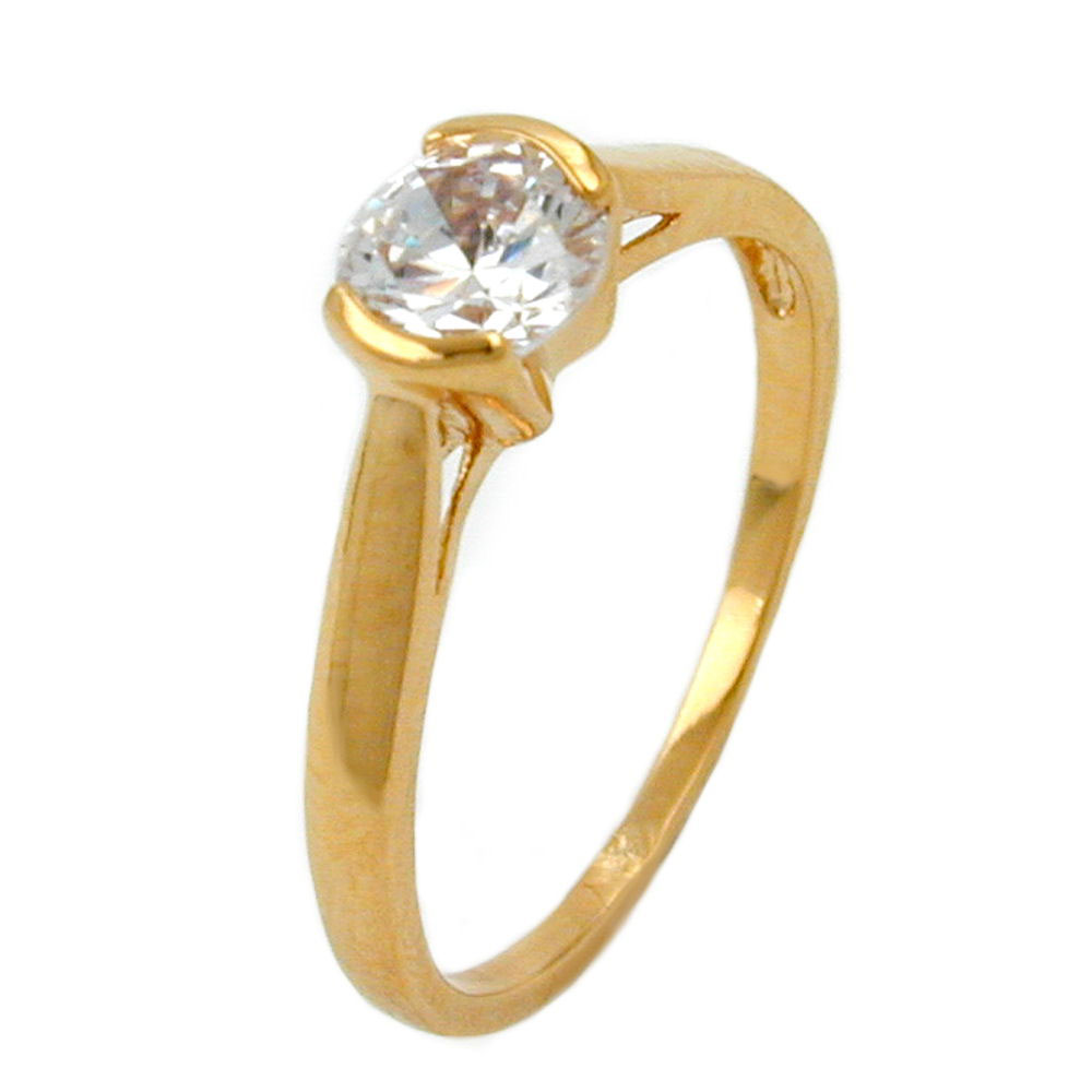 Bague plaqué or avec zirconium blanc vue de face