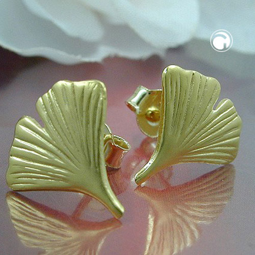 Paire de boucles d'oreilles or en forme de feuille de ginkgo, ciselées