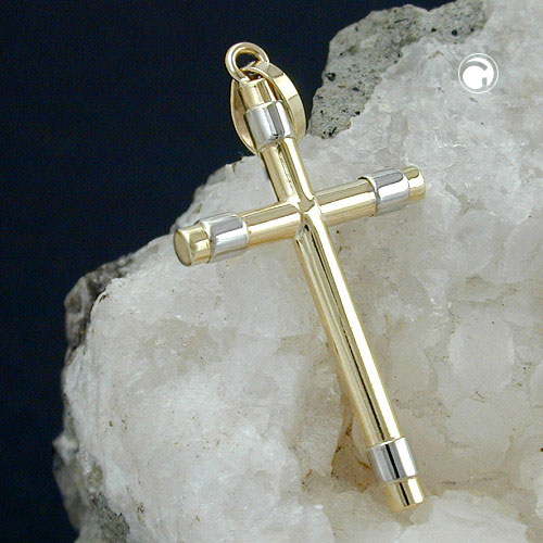 Vue rapprochée du pendentif croix or 9 carats bicolore