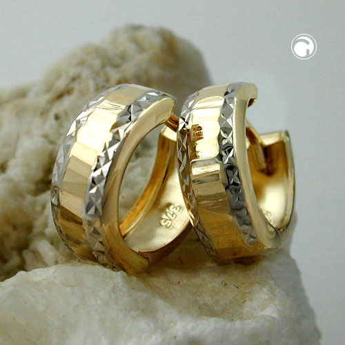 Paire de boucles d'oreilles or 375 motif diamanté
