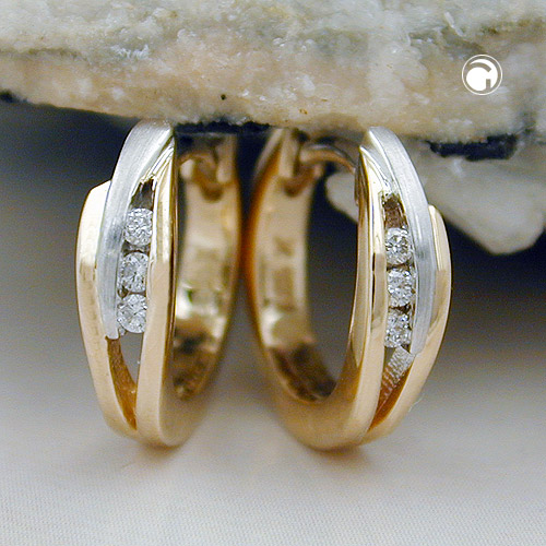Paire de créoles or 585 diamant 0,06 carat vue de face