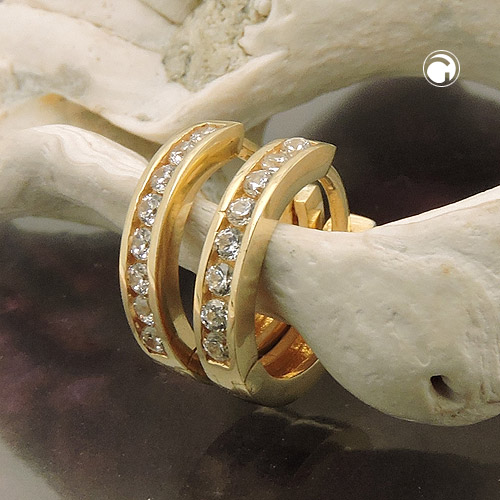Paire de boucles d'oreilles or 9k zirconias vue de face