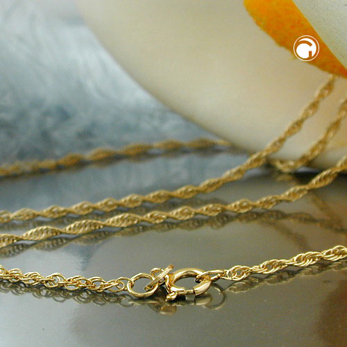 Chaîne or 14k maille forçat 50 cm vue détaillée du fermoir ressort