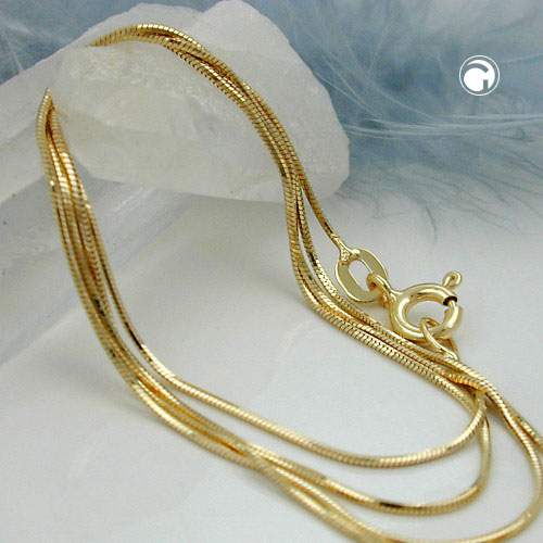 Collier or fin chaîne snake 14K posé à plat