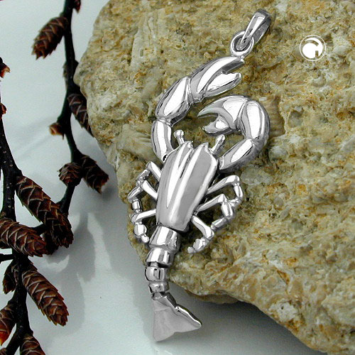 Pendentif homard argent 925, détail de la surface
