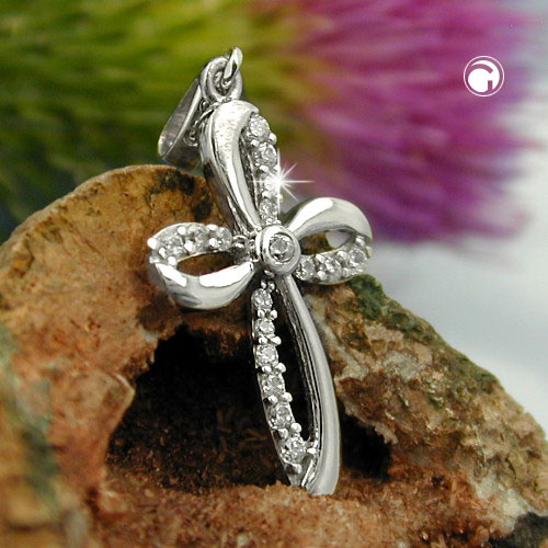 Pendentif argent sterling croix orné de zirconias vu de face