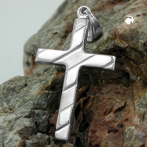 Croix pendentif en argent massif 925, vue de face