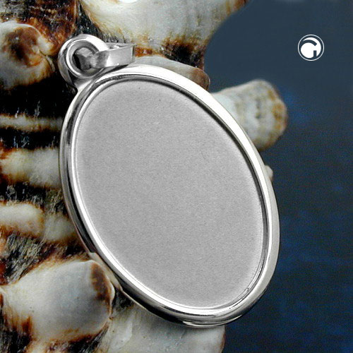 Pendentif argent sterling finition mate, détail de l'œillet