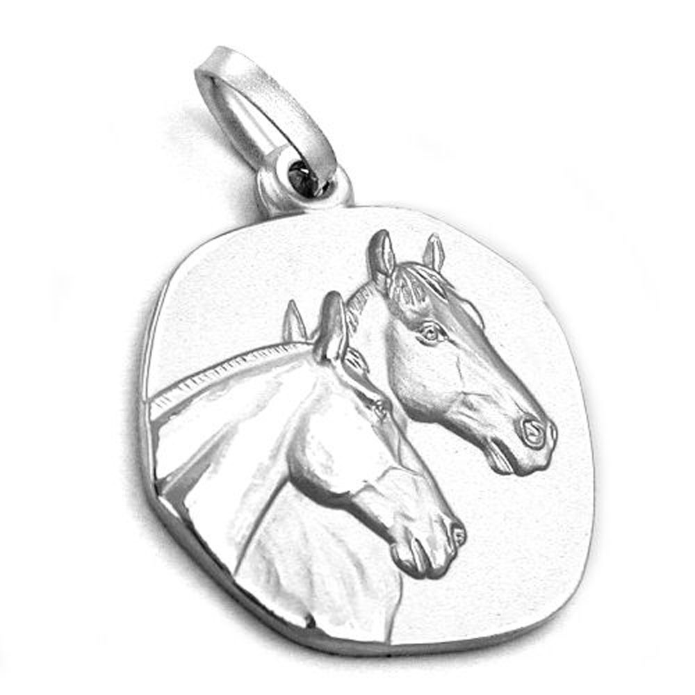 Pendentif argent 925 deux têtes de cheval sur fond blanc