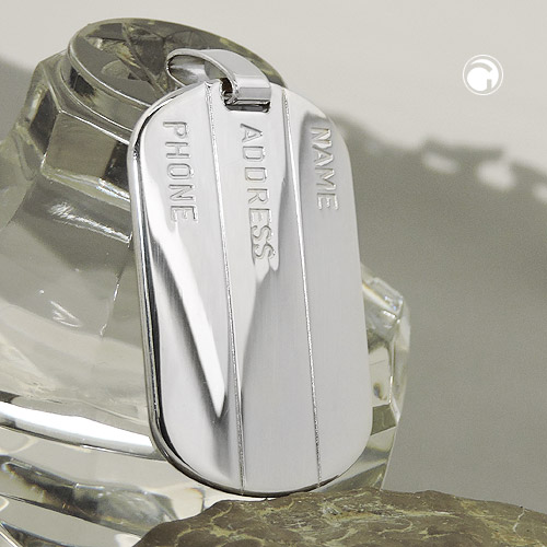 Pendentif plaque argent sterling avec coordonnées gravées, vue de face
