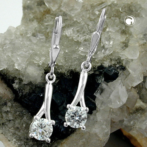 Paire de boucles d'oreilles argent sterling ornées de zirconium, vue de profil