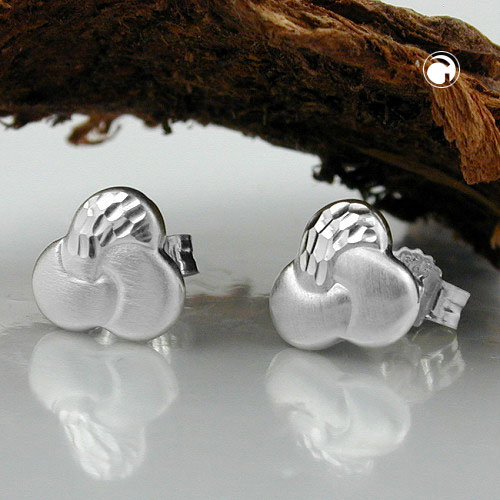 Studs argent sterling mat taille diamant 7mm