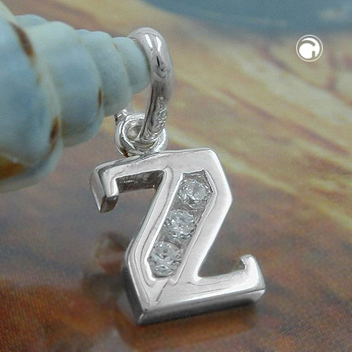 Bijou initiale Z en argent sterling sur fond blanc