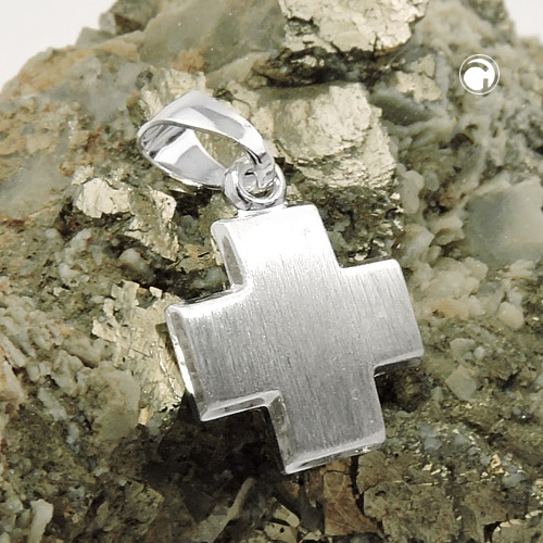 Gros plan sur une croix argent 925, bijou minimaliste