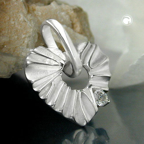 Pendentif argent sterling coeur serti d'une zirconia
