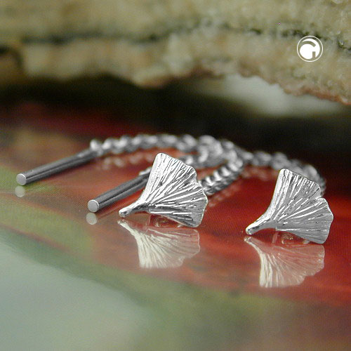 Paire de boucles d'oreilles argent sterling forme feuille de ginkgo