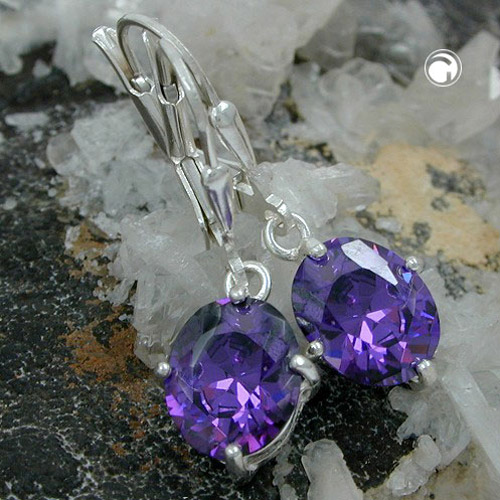 Paire de boucles d'oreilles en argent sterling ornées de cubic zirconia violet