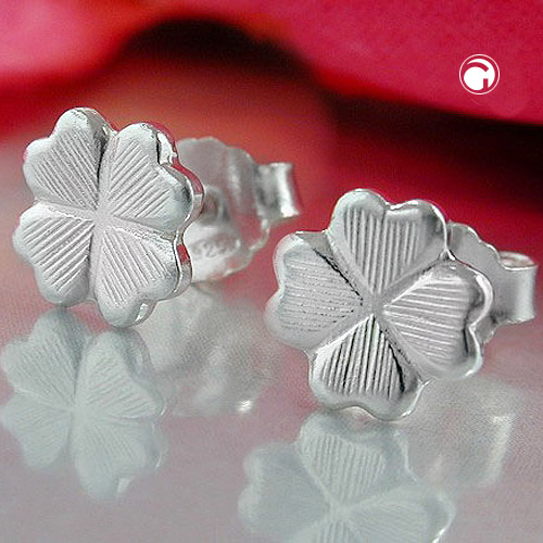 Paire de boucles d'oreilles en argent sterling motif trèfle porte-bonheur