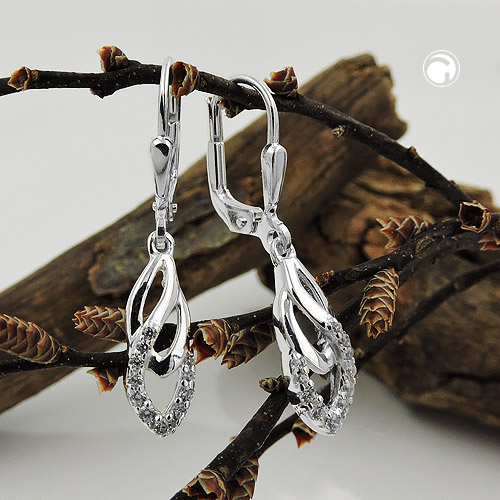 Boucles d'oreilles pendantes en argent sterling, détail du fermoir à levier