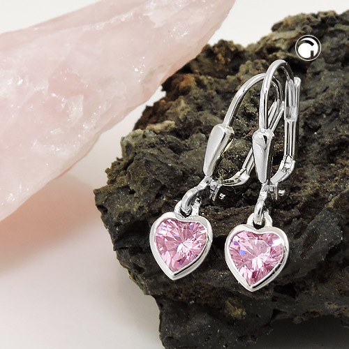 Paire de boucles d'oreilles argent sterling cœur vue de face