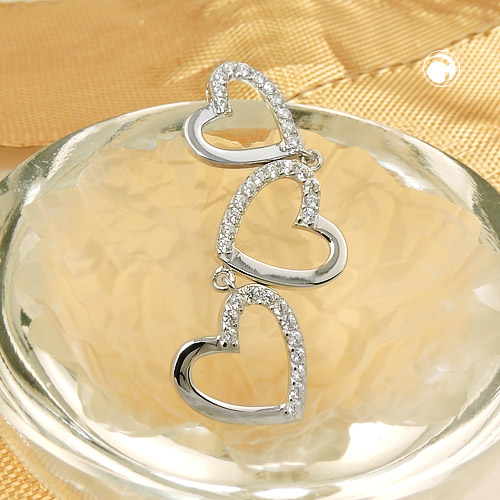Pendentif argent sterling cœurs zirconias détail