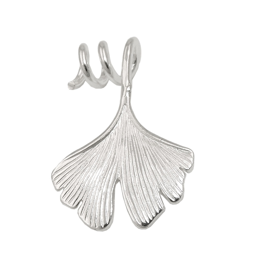 Pendentif argent 925 feuille Ginkgo spiralée vue de face