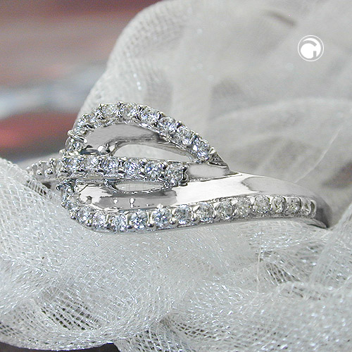 Bague argent sterling zirconias blanche détail sertissage
