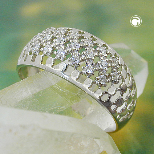 Bague argent sterling rhodiée ornée de zirconias, vue de profil