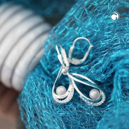 Paire de boucles d'oreilles argent sterling et zirconium, design moderne