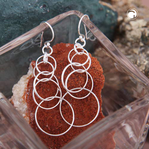 Boucles d'oreilles en argent sterling design anneaux multiples vue de profil